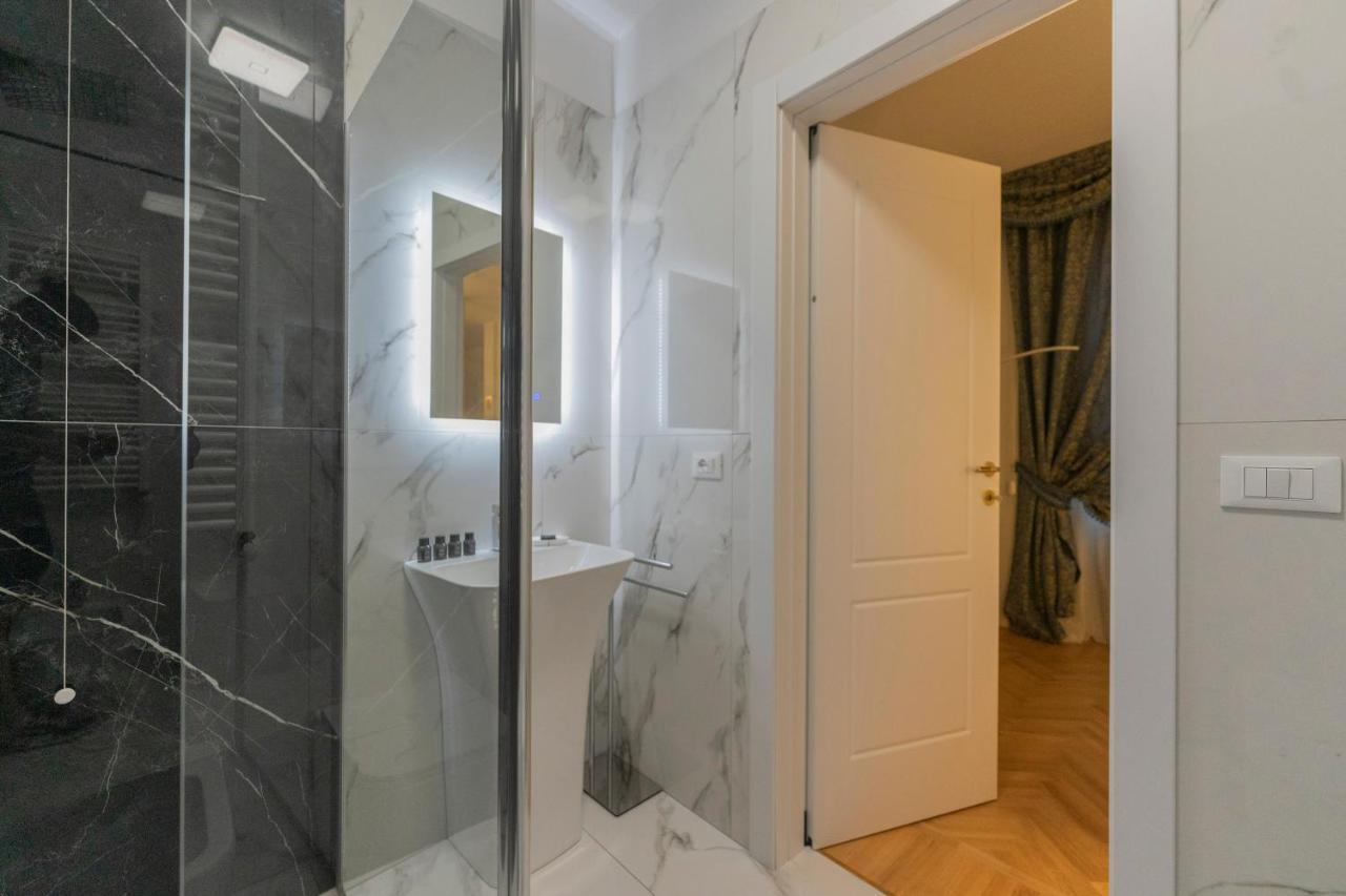 Aldrovandi Luxury Suites And Apartment Bologna Luaran gambar